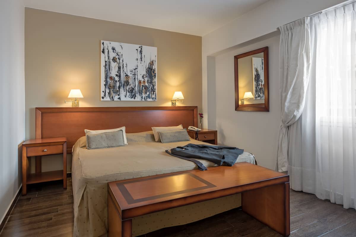 In-room safe, desk, blackout curtains, travel cot
