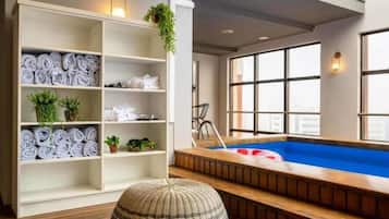 Indoor pool, outdoor pool