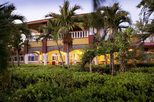 Se sirven almuerzos, cenas y brunches