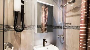 Free toiletries, hair dryer, towels