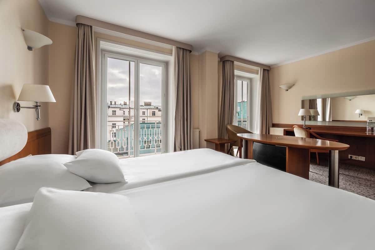 Hypo-allergenic bedding available, minibar, in-room safe, desk