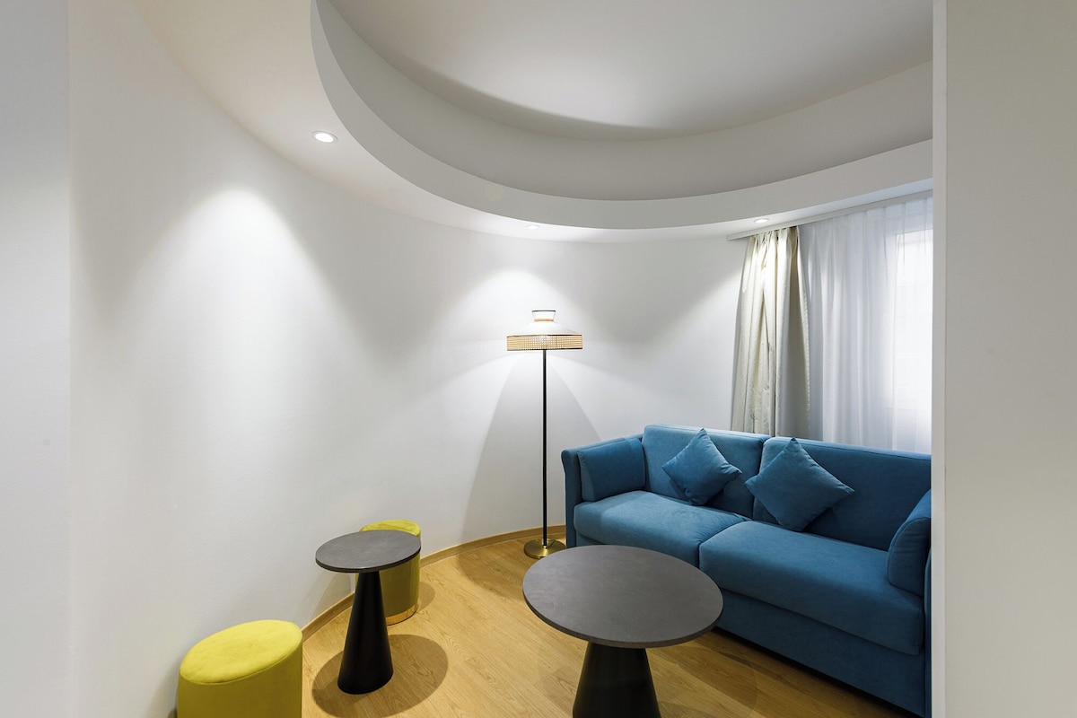 Ropa de cama hipoalergénica y minibar 