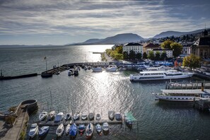 View from property - Hotel Beaulac (Neuchatel)