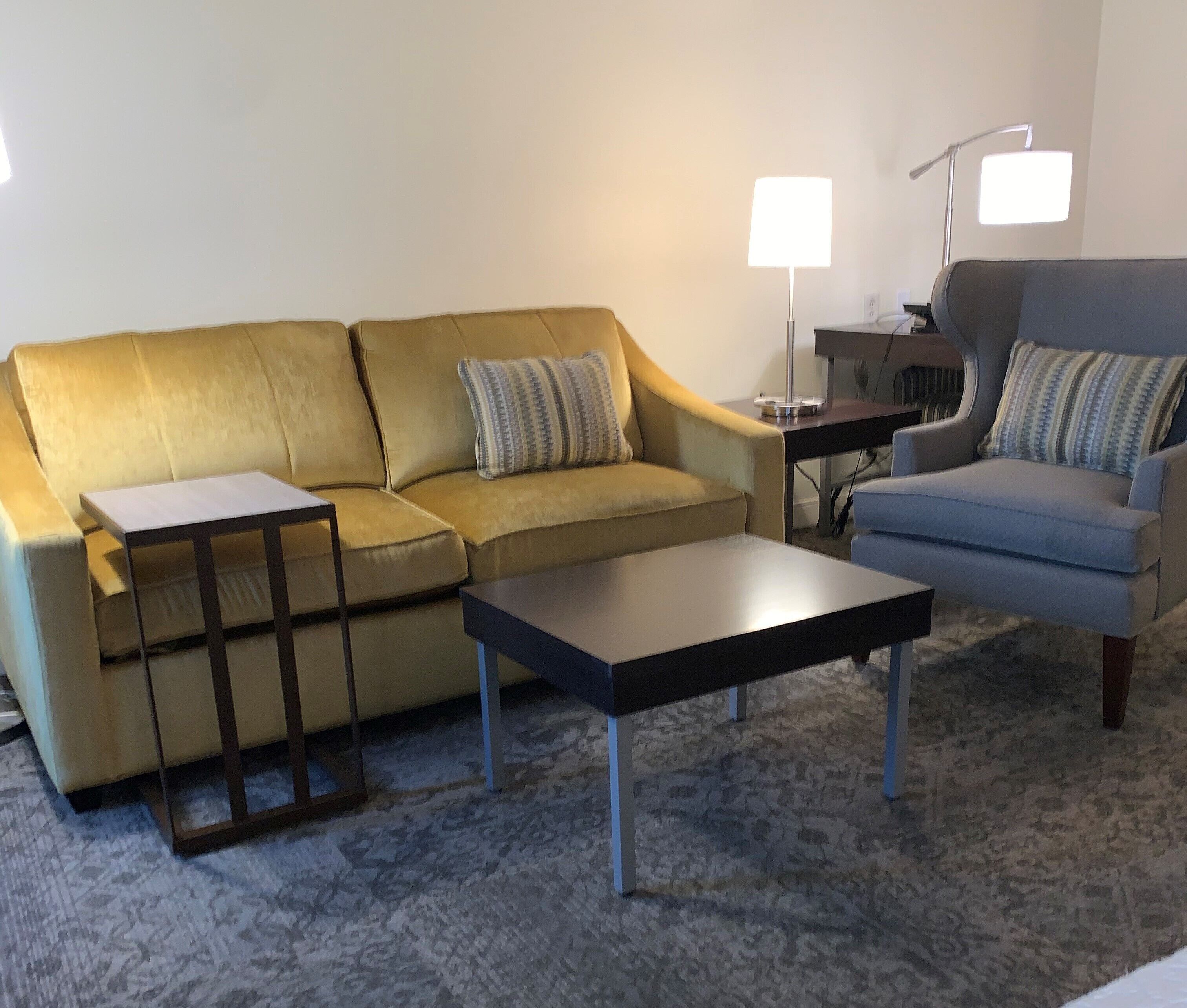 37-inch led tv with cable channels, tv