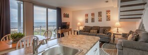Individually decorated, individually furnished, iron/ironing board - Villas By the Sea Resort & Conference Center (Jekyll Island)