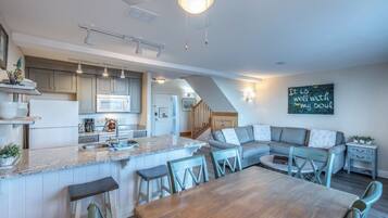 Villa, 3 Schlafzimmer, Meerblick | Eigene Küche | Kühlschrank, Mikrowelle, Wasserkocher mit Kaffee-/Teezubehör, Toaster