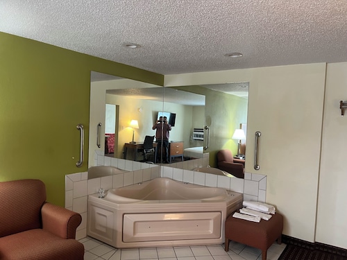 Days Inn by Wyndham Fort Dodge