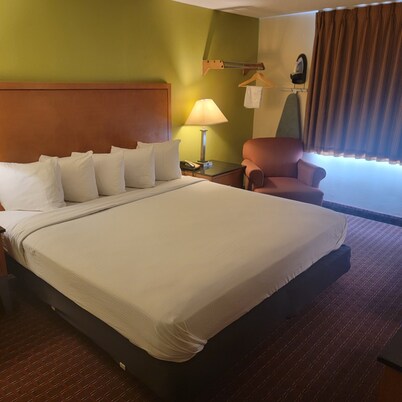 Days Inn by Wyndham Fort Dodge