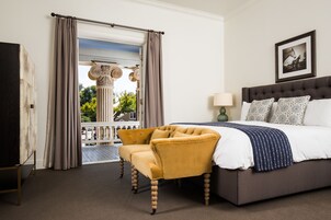 Egyptian cotton sheets, premium bedding, down duvets, in-room safe