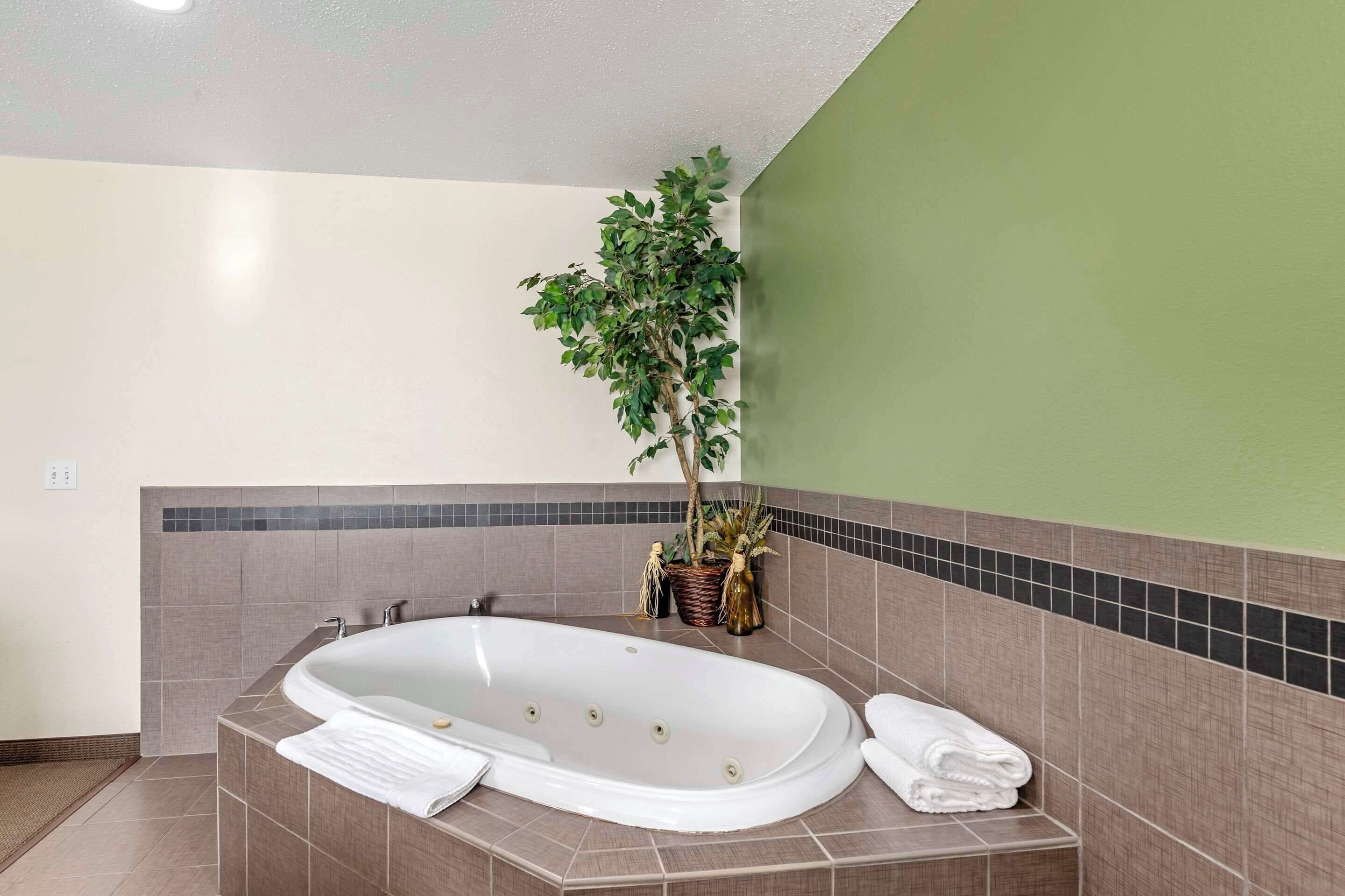 desk, laptop workspace, iron/ironing board, free wifi