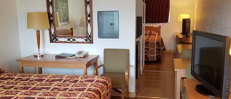 Quarto standard, 2 camas Queen | Wi-Fi de cortesia