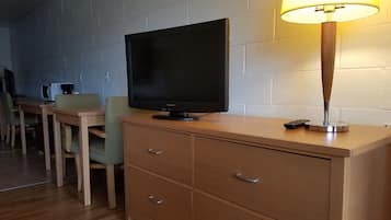 Standard Room, 2 Queen Beds | Free WiFi