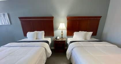 Antioch Quarters Inn and Suites