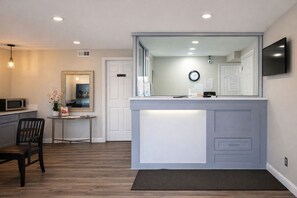 Reception - Antioch Quarters Inn and Suites (Antioch)