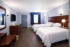Desk, blackout drapes, iron/ironing board, free WiFi - Antioch Quarters Inn and Suites (Antioch)