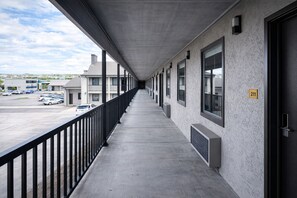 Exterior -  Quarters Inn and Suites (Antioch)