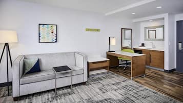 Standard-huone | Oleskelualue | Televisio, maksullisia elokuvia