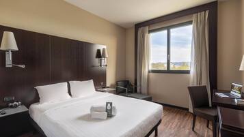 Premium bedding, minibar, in-room safe, desk