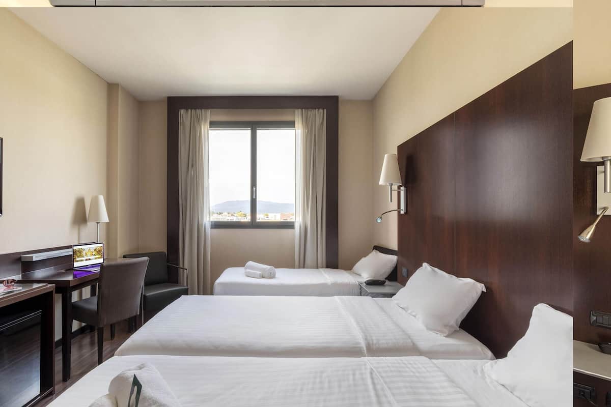 Standard Triple Room, Non Smoking