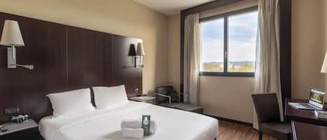 Premium bedding, minibar, in-room safe, desk