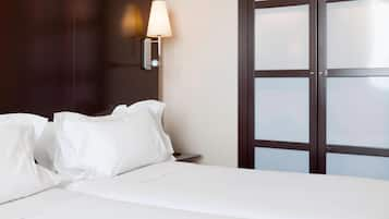 Premium bedding, minibar, in-room safe, desk