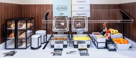Free daily breakfast