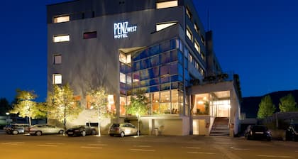 Penz Hotel West
