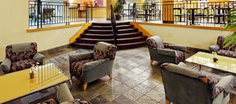 Holiday Inn Express San Antonio Rivercenter Area by IHG