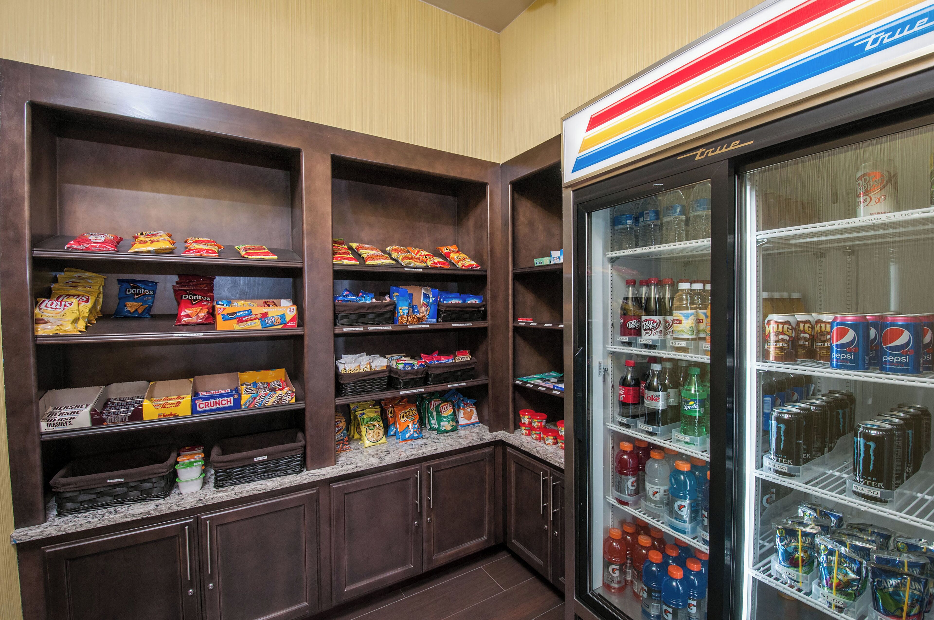 Photo - Holiday Inn Express San Antonio Rivercenter Area by IHG