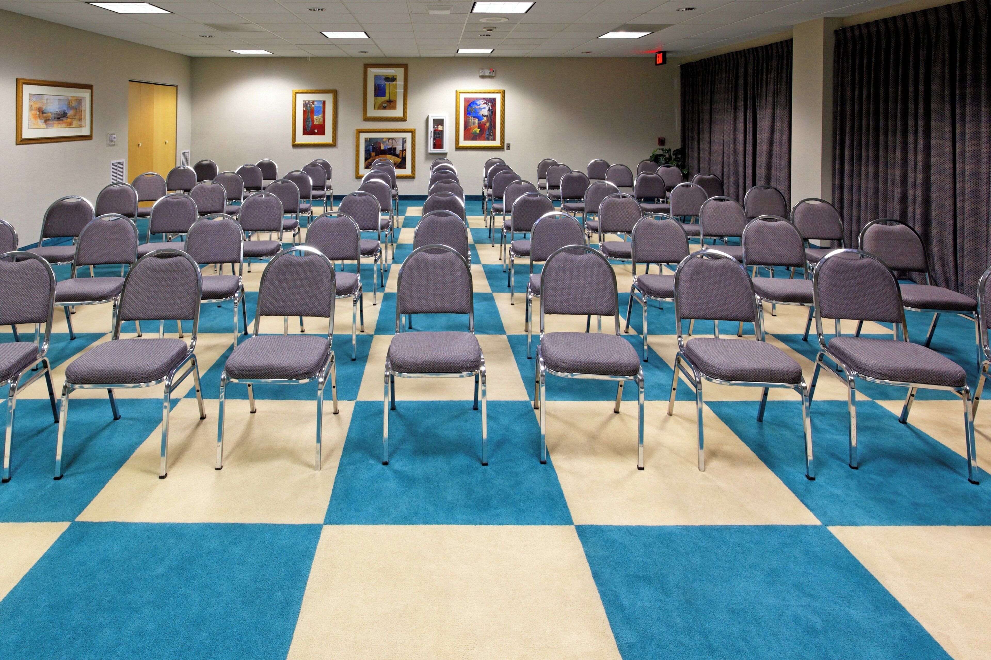 Photo - Holiday Inn Express San Antonio Rivercenter Area by IHG