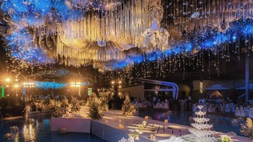 屋外結婚式場