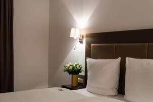 Öryggishólf í herbergi, skrifborð, straujárn/strauborð