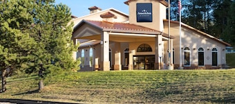 AmericInn by Wyndham Hill City Mt Rushmore