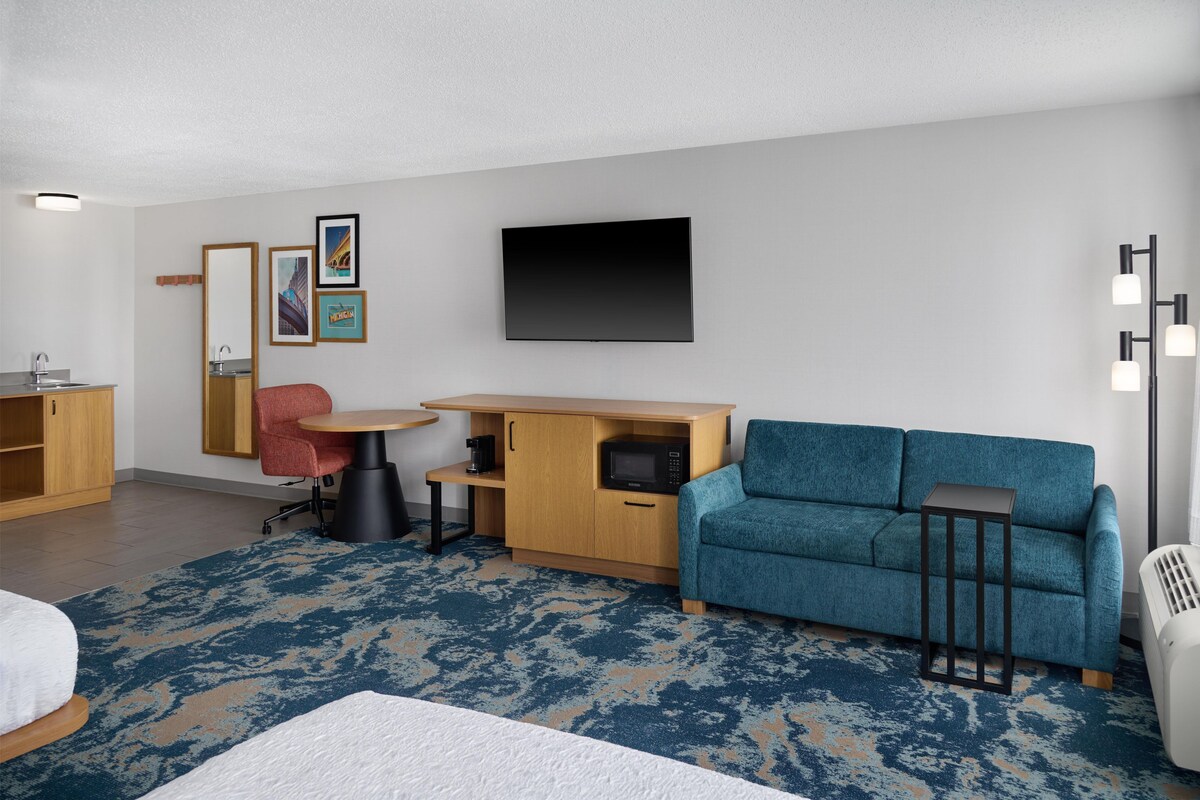 Two queens studio sofabed non smoking | In-room safe, desk, blackout drapes, iron/ironing board