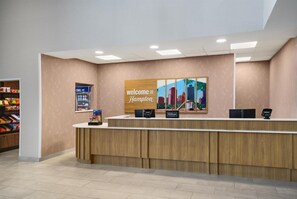 Reception - Hampton Inn & Suites Detroit/Sterling Heights (Sterling Heights)
