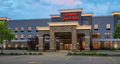 Hampton Inn & Suites Detroit/Sterling Heights