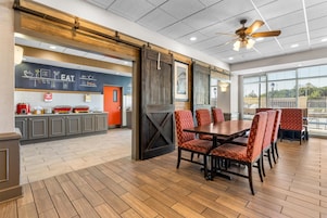 Free daily buffet breakfast