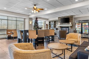 Lobby - Hampton Inn Guntersville (Guntersville)