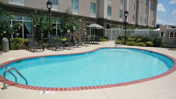 Utomhuspool