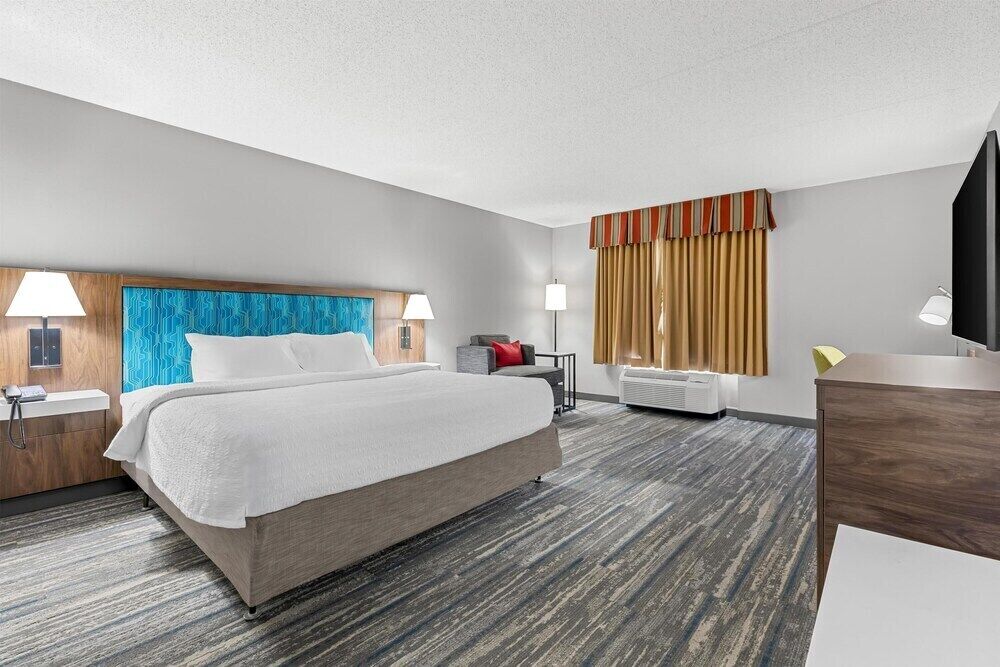 In-room safe, blackout drapes, iron/ironing board