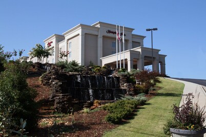 Hampton Inn Guntersville