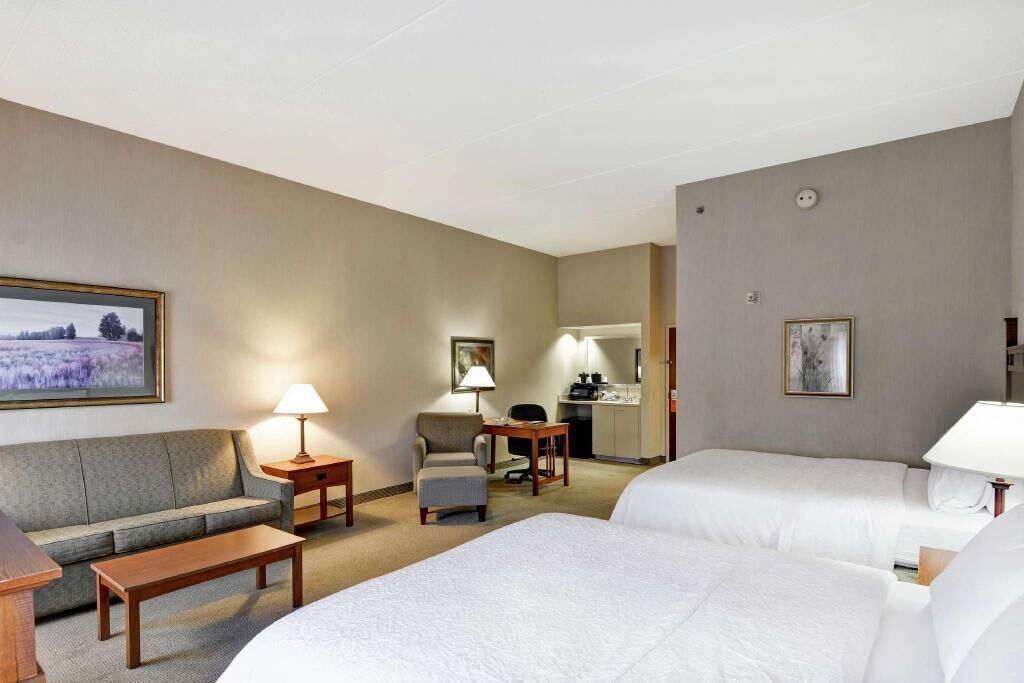 Desk, blackout drapes, iron/ironing board, free WiFi