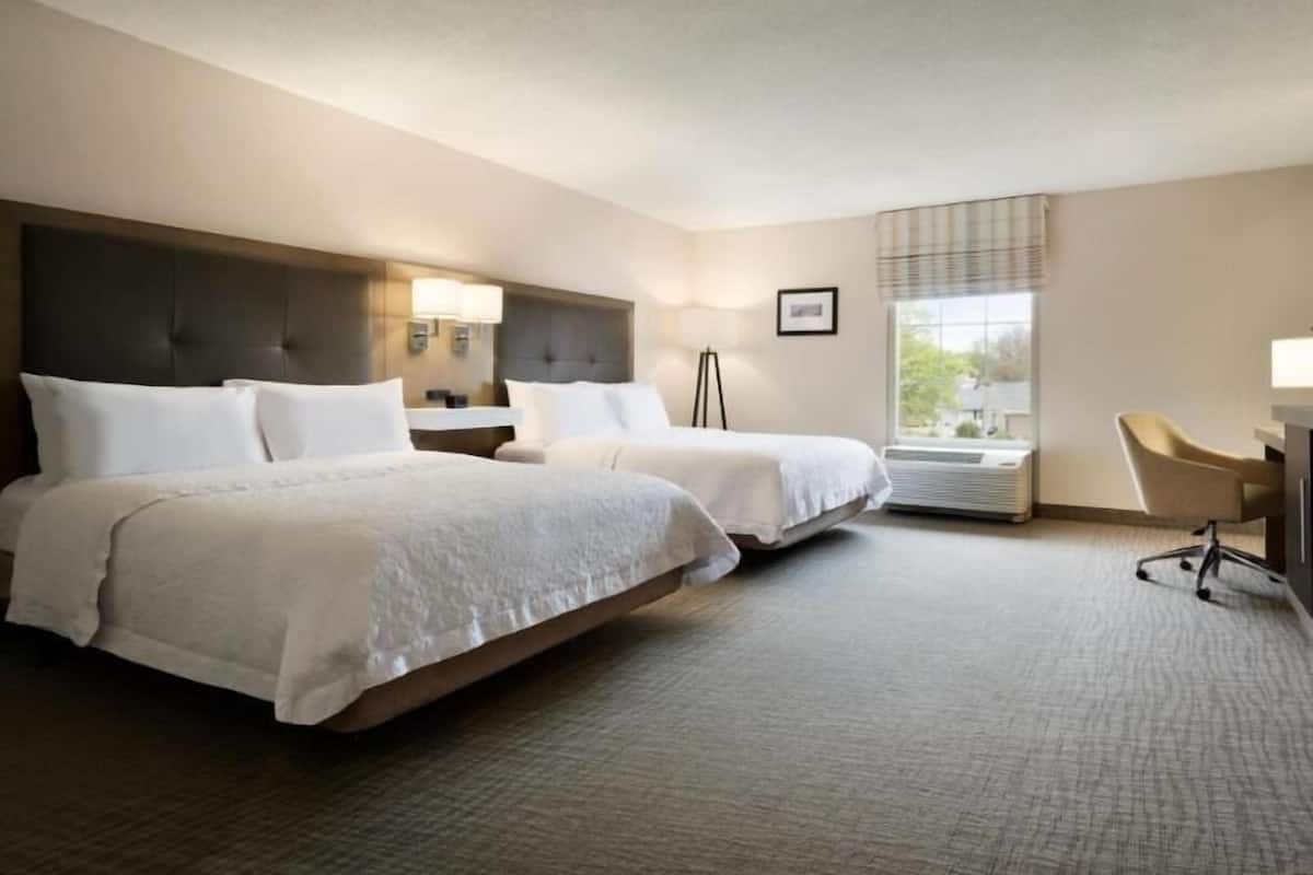 Ropa de cama de alta calidad y minibar