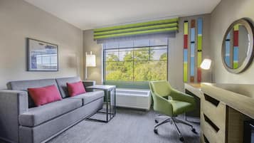 Studio, 1 kingsize-seng med sovesofa, ikke-røyk (King Study) | Allergitestet sengetøy, safe på rommet, skrivebord og blendingsgardiner