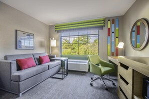 Studio, 1 King Bed with Sofa bed, Non Smoking (King Study) - Hampton Inn East Aurora (East Aurora)