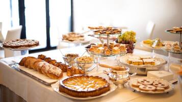 Desayuno buffet incluido todos los días