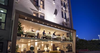 Sardegna Hotel, Suites & Restaurant