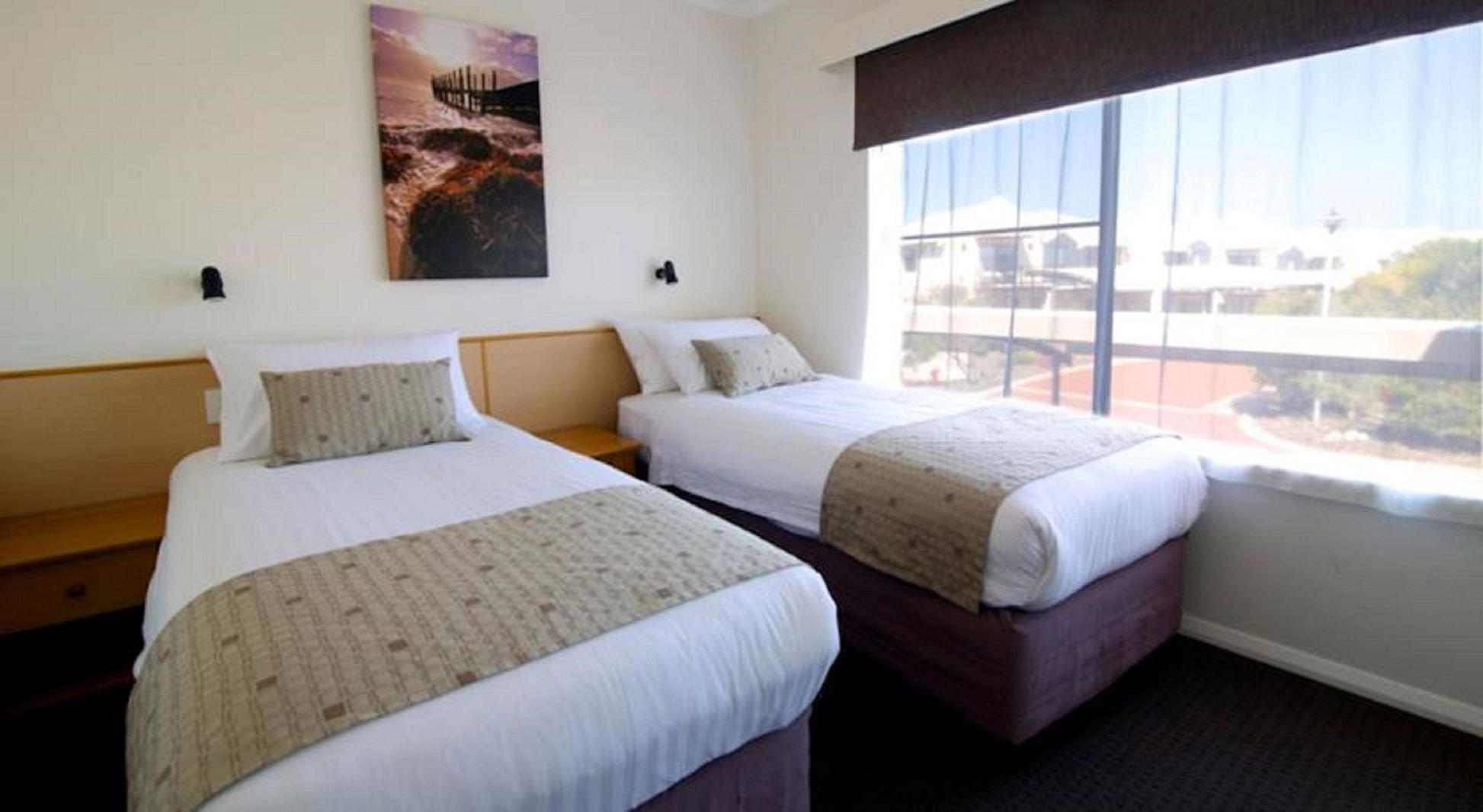 Zimmersafe, Bügeleisen/Bügelbrett, kostenloses WLAN, Bettwäsche