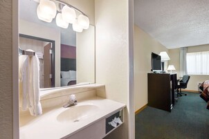 Artículos de tocador gratuitos, secador de pelo, toallas