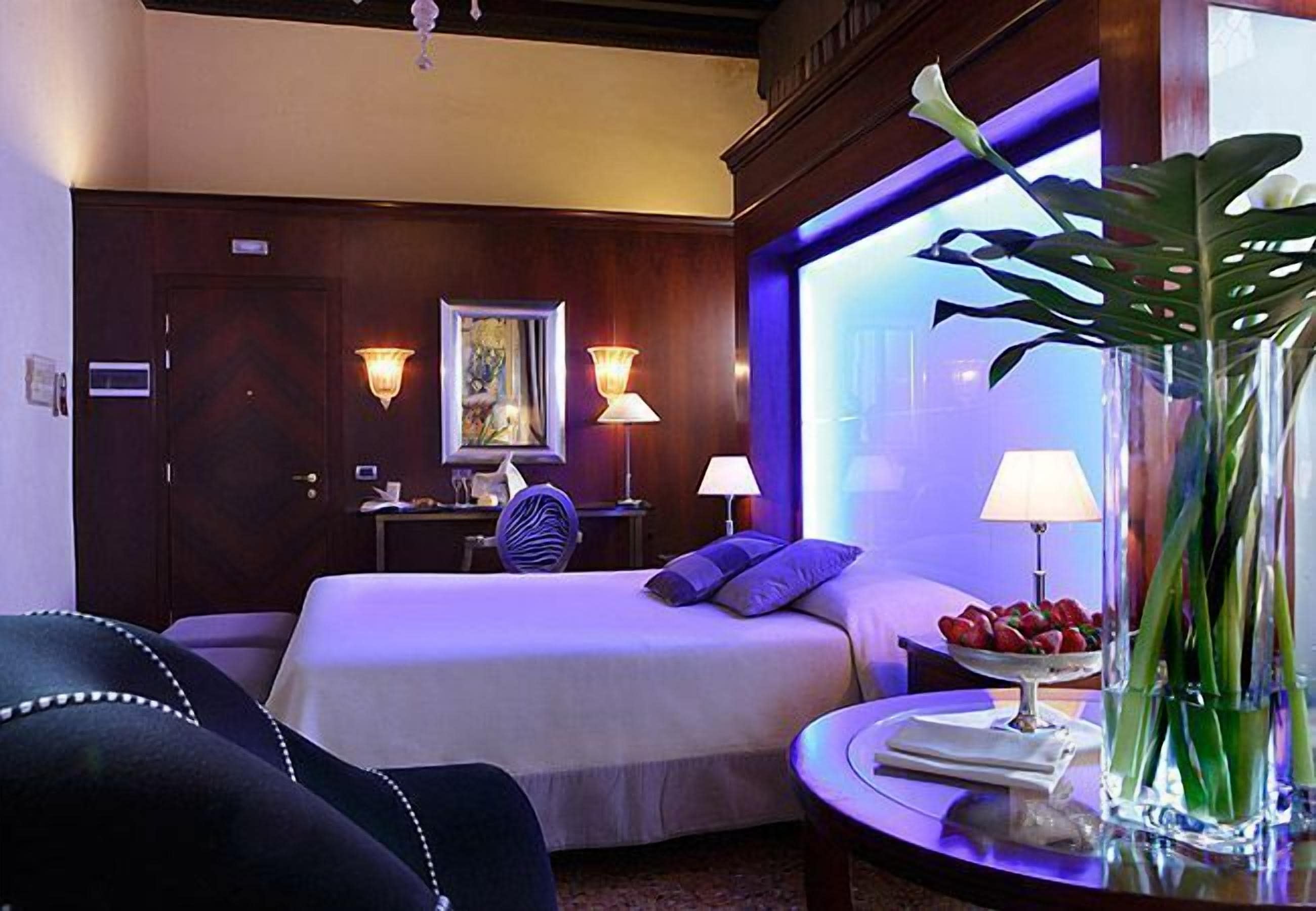 hypo-allergenic bedding, down duvets, minibar, in-room safe